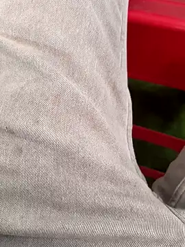 Snapshot of Castrol1289 chatting on 02.16.26 Castrol1289 online show from 02.16.26