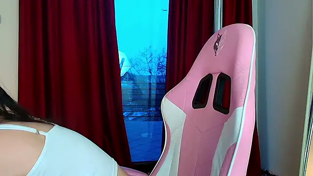 Snapshot of LunaAllure chatting on 02.05.26 LunaAllure online show from 02.05.26