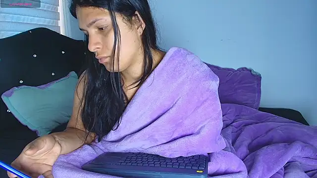 alys love online show from 02.25.26