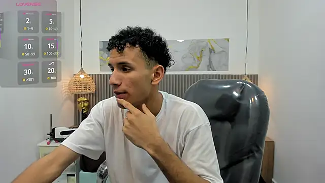 JDWhite18 online show from 05.14.26