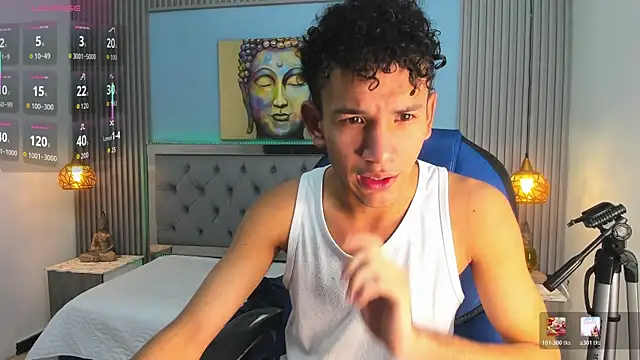 JDWhite18 online show from 07.04.26