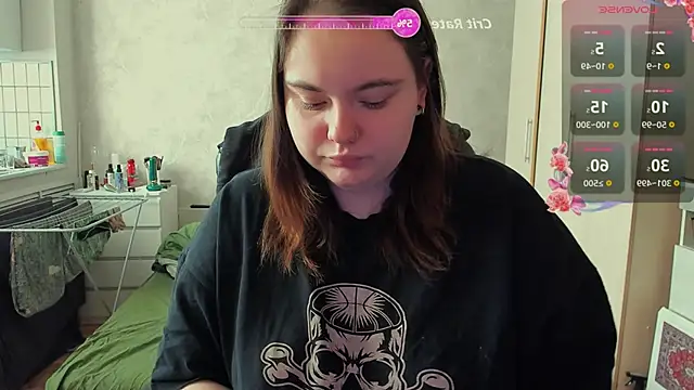 Snapshot of katya_idinax chatting on 02.14.26 katya idinax online show from 02.14.26