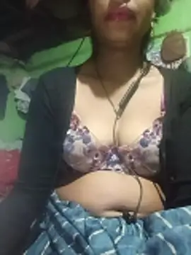 Snapshot of Royal_hotti0011 chatting on 02.21.26 Royal hotti0011 online show from 02.21.26