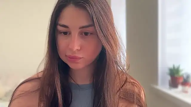 LiluMartiznir online show from 03.18.26