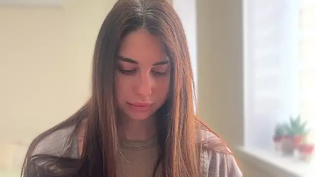 LiluMartiznir online show from 03.23.26