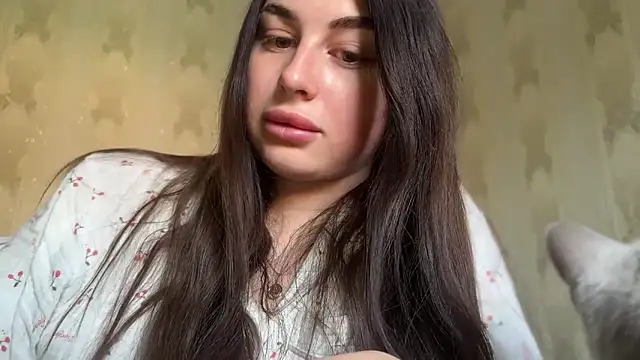 LiluMartiznir online show from 04.16.26