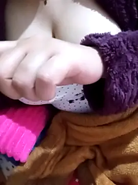 Snapshot of Womengood112 chatting on 04.11.26 Womengood112 online show from 04.11.26