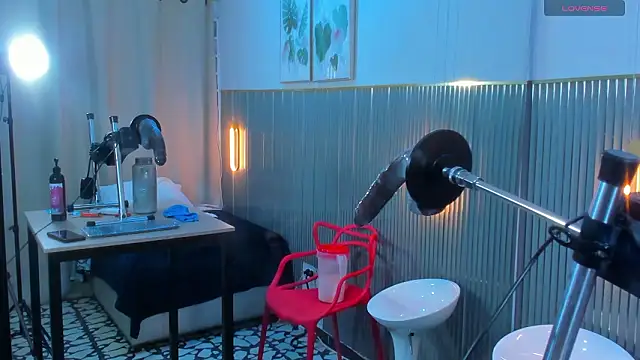 nazly bigass online show from 03.17.26