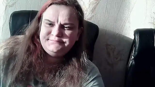 Snapshot of DollyGersoon chatting on 02.04.26 DollyGersoon online show from 02.04.26