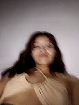 Snapshot of Eveeuu chatting on 02.18.26 Eveeuu online show from 02.18.26