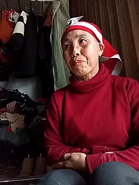 lena-cute online show from 02.15.26