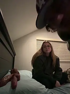 Snapshot of xxlivecouple chatting on 02.08.26 xxlivecouple online show from 02.08.26