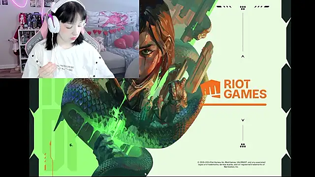 Snapshot of MollysLand chatting on 02.22.26 MollysLand online show from 02.22.26