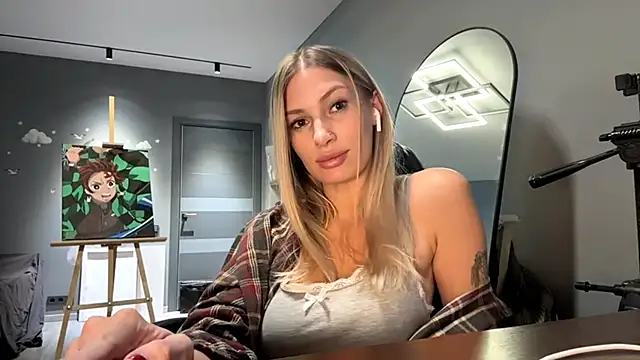 Snapshot of SoftnessMila chatting on 02.02.26 SoftnessMila online show from 02.02.26