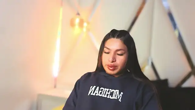 MeelFox online show from 03.31.26