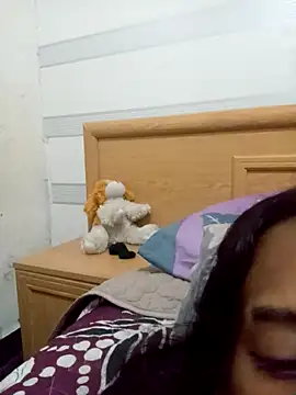 Snapshot of loveofpetitegirls34 chatting on 02.10.26 loveofpetitegirls34 online show from 02.10.26