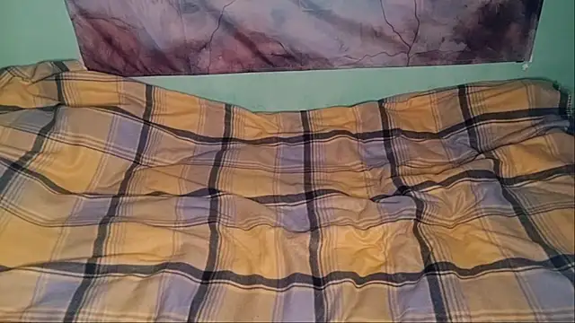 Snapshot of MillyVillage chatting on 02.19.26 MillyVillage online show from 02.19.26