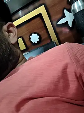 MrCurioX online show from 04.09.26