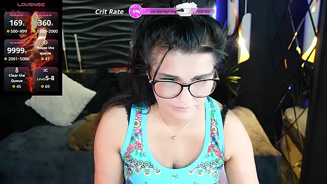 RikaCoutts online show from 04.08.26