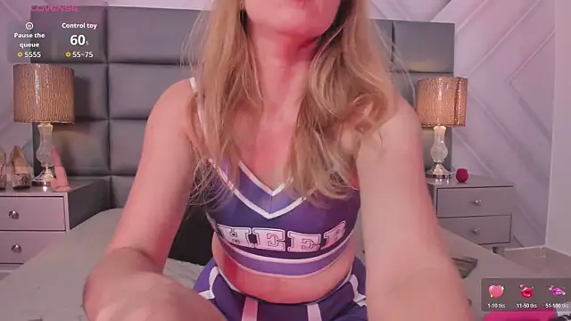 AlexaFoxx  online show from 04.16.26