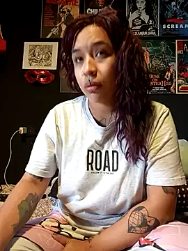 GingerLara online show from 02.13.26