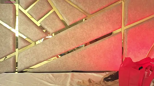 Dahiana Dmour  online show from 02.26.26