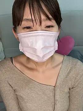 Snapshot of Mio-cc chatting on 06.12.26 Mio-cc online show from 06.12.26
