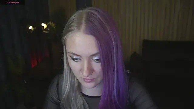 DramaQuenns online show from 02.27.26