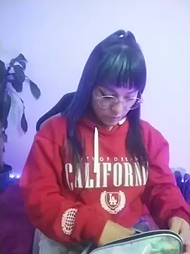 missfungi8 online show from 03.20.26