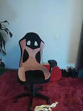 missfungi8 online show from 03.22.26