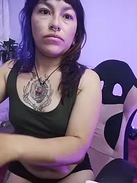 missfungi8 online show from 04.07.26