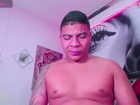 Snapshot of BradKamil chatting on 02.13.26 BradKamil online show from 02.13.26