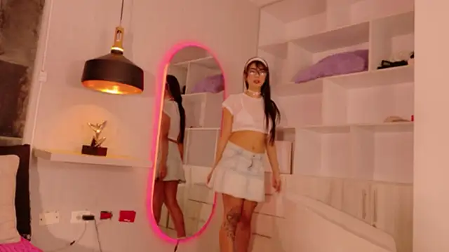 Pikayle online show from 04.14.26