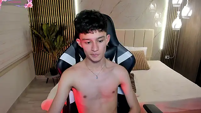 Patrick Howland  online show from 02.15.26