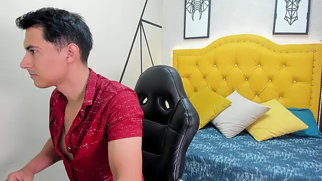 Snapshot of Mike_Conors chatting on 02.27.26 Mike Conors online show from 02.27.26