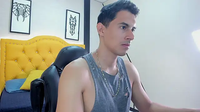 Snapshot of Mike_Conors chatting on 03.03.26 Mike Conors online show from 03.03.26