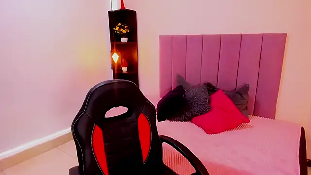 Raven love online show from 04.09.26