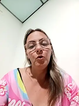 Snapshot of MONITA_SEXXX chatting on 02.20.26 MONITA SEXXX online show from 02.20.26