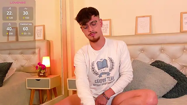 Aiden Gray online show from 02.18.26