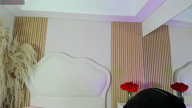 rebeca taylor online show from 03.05.26