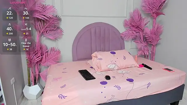 Snapshot of Nalapalmer chatting on 03.03.26 Nalapalmer online show from 03.03.26