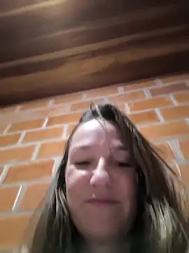 Snapshot of Loirinha_surf chatting on 02.20.26 Loirinha surf online show from 02.20.26