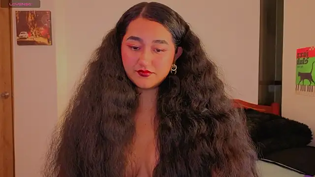 Snapshot of hipatia1moretime chatting on 03.03.26 hipatia1moretime online show from 03.03.26