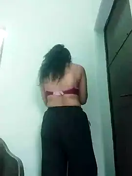 Kitti-Sharma online show from 03.31.26