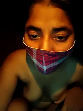 Snapshot of Kitti-Sharma chatting on 05.13.26 Kitti-Sharma online show from 05.13.26