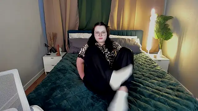 Kira G0ld online show from 02.25.26