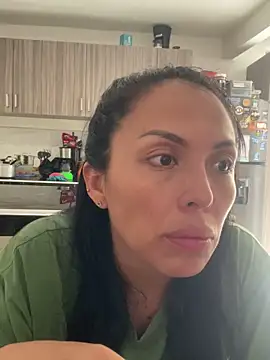 Emma Sanz   online show from 03.07.26