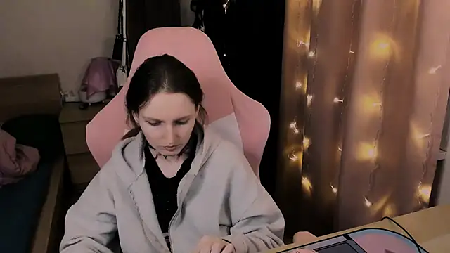 Onyxix online show from 04.01.26