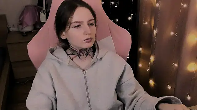 Onyxix online show from 04.03.26