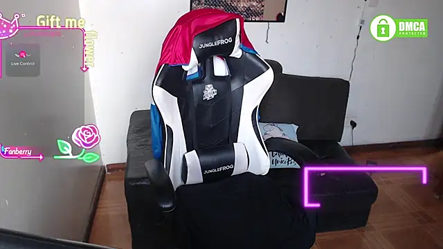 Snapshot of MeliisaRobers chatting on 02.19.26 MeliisaRobers online show from 02.19.26